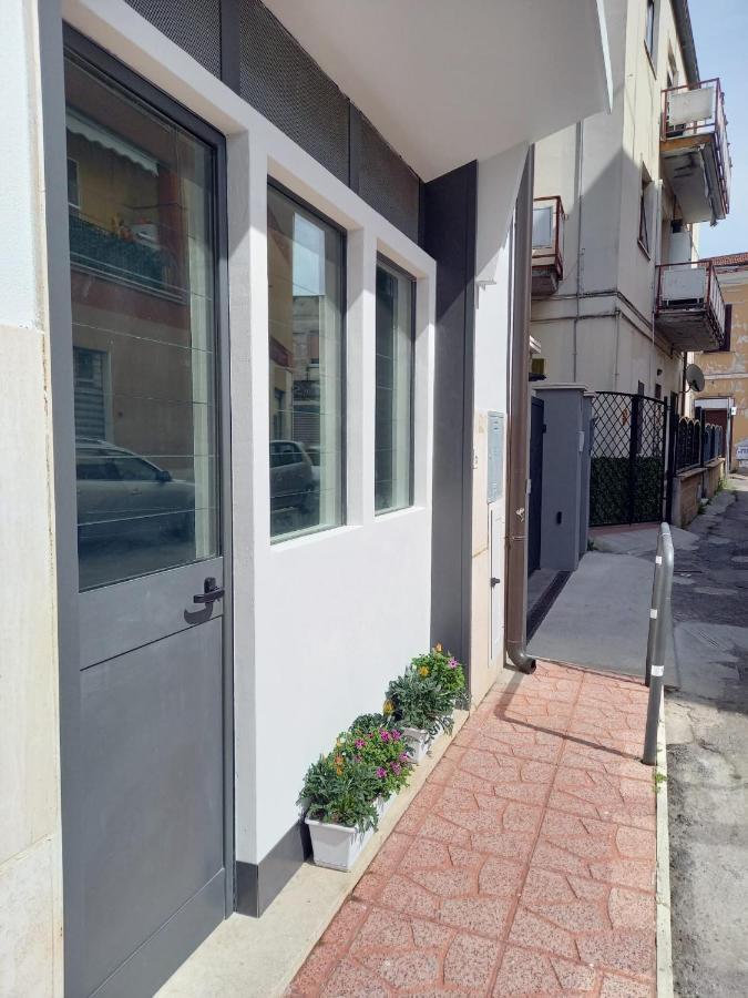Art Deco City Center Near The Beach! Terracina Exterior photo