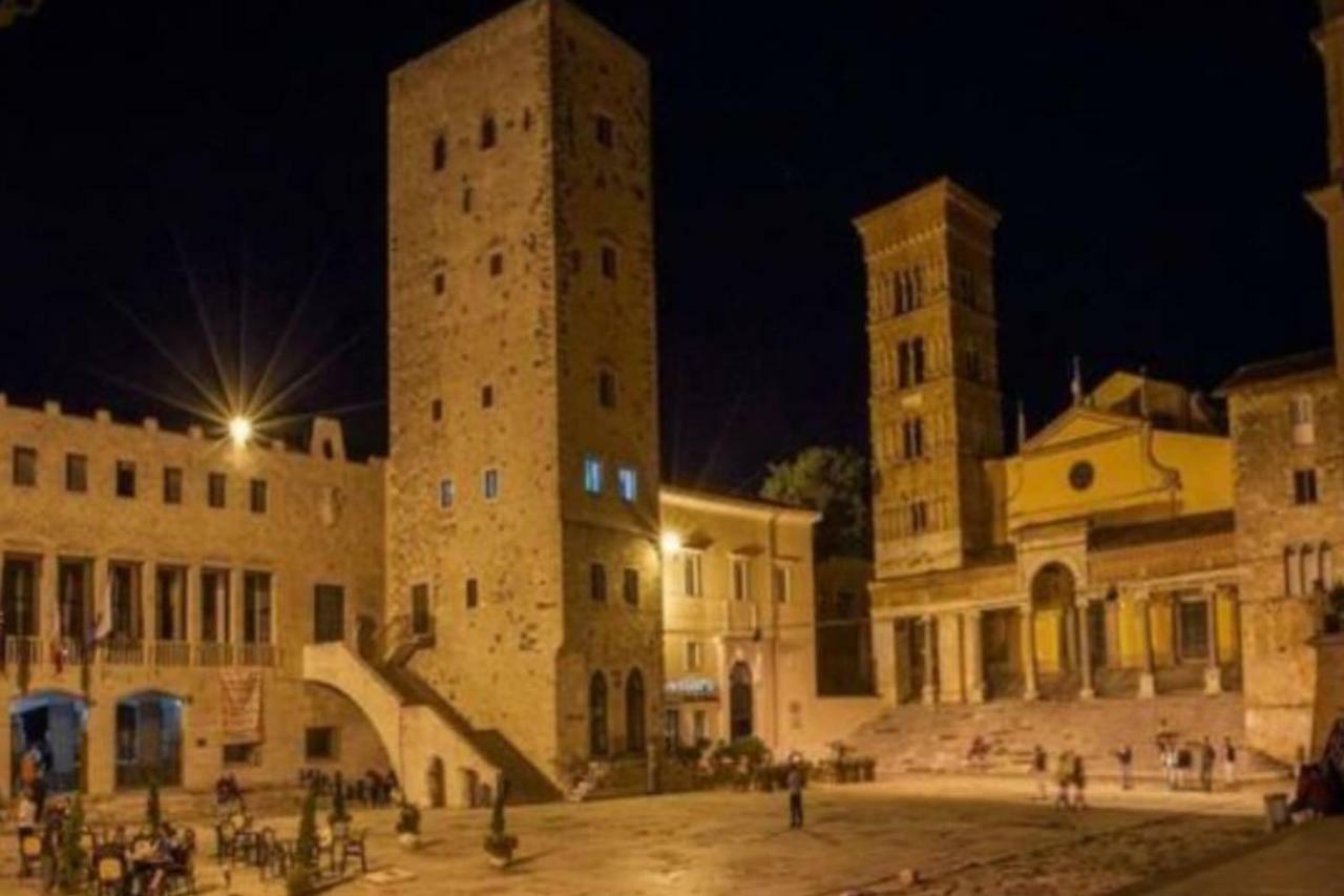 Art Deco City Center Near The Beach! Terracina Exterior photo